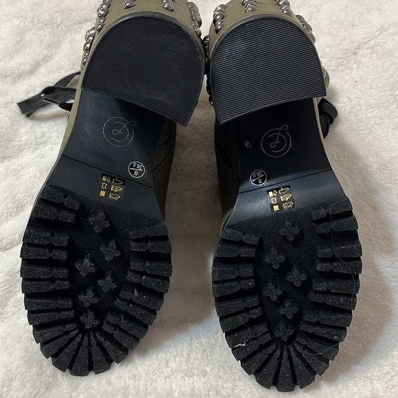 Chinese Laundry Women’s Studded Army Green Combat Boots Grunge Streetwear Size 8 - Picture 8 of 15